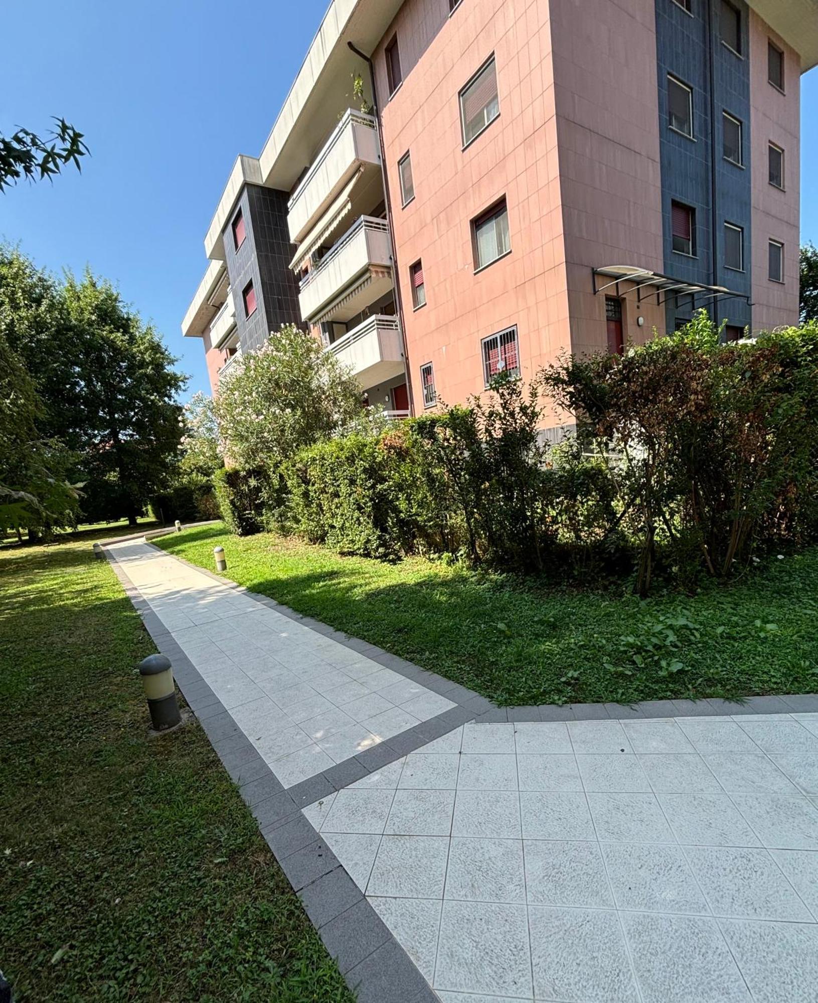 Apartmán Casa Rino- Rho Fiera Exteriér fotografie